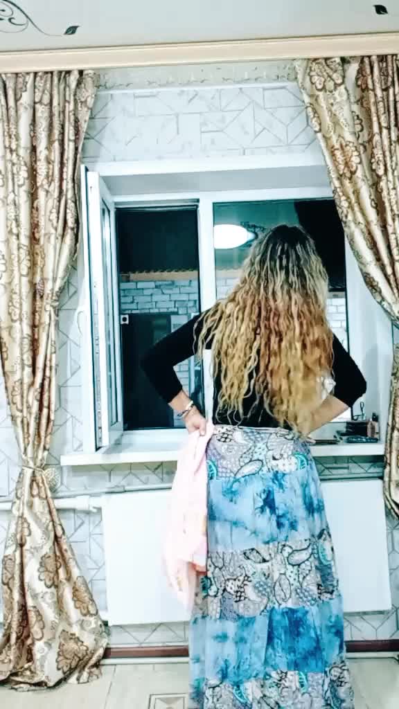 @lora777