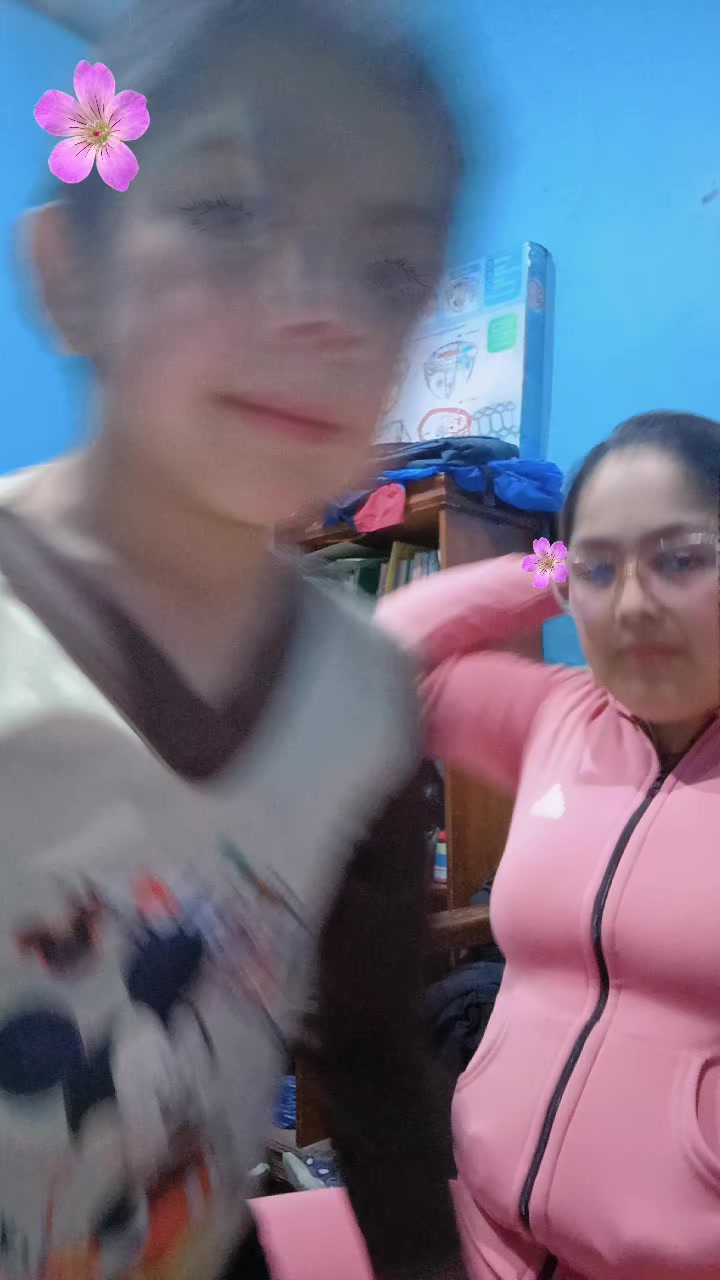 @Estefy_Sopa_Jad&aacute;n🐦&zwj;🔥