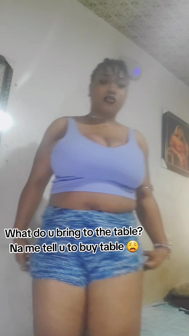 @Queen asankem🇬🇧🇳🇬