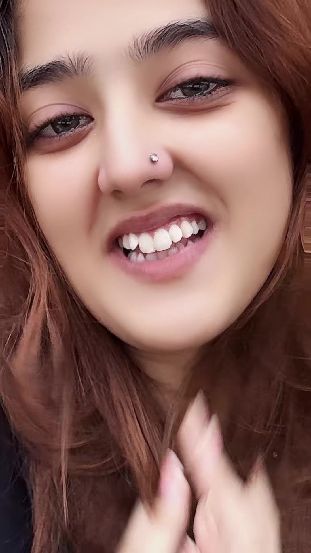 @𝕾𝖆𝖒𝖊𝖊𝖗𝖆 𝕶𝖍𝖆𝖓 🕊️