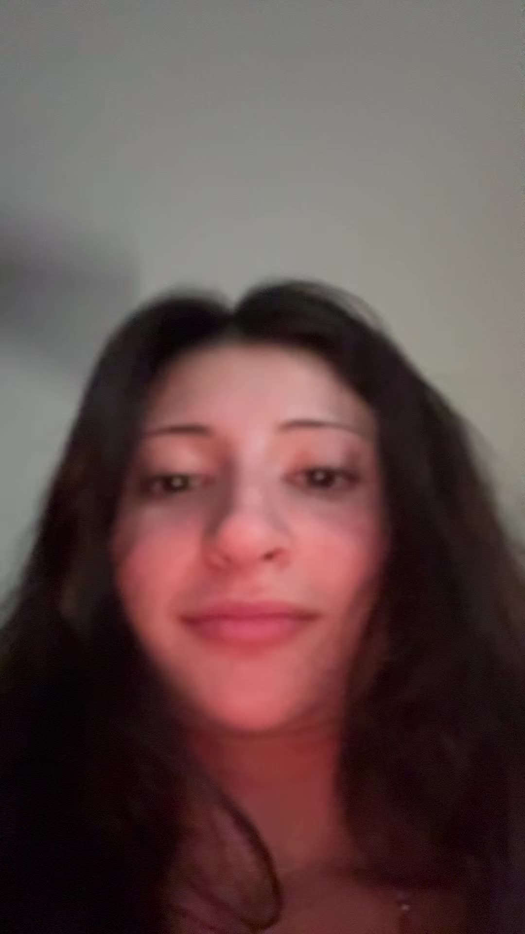 @Bella