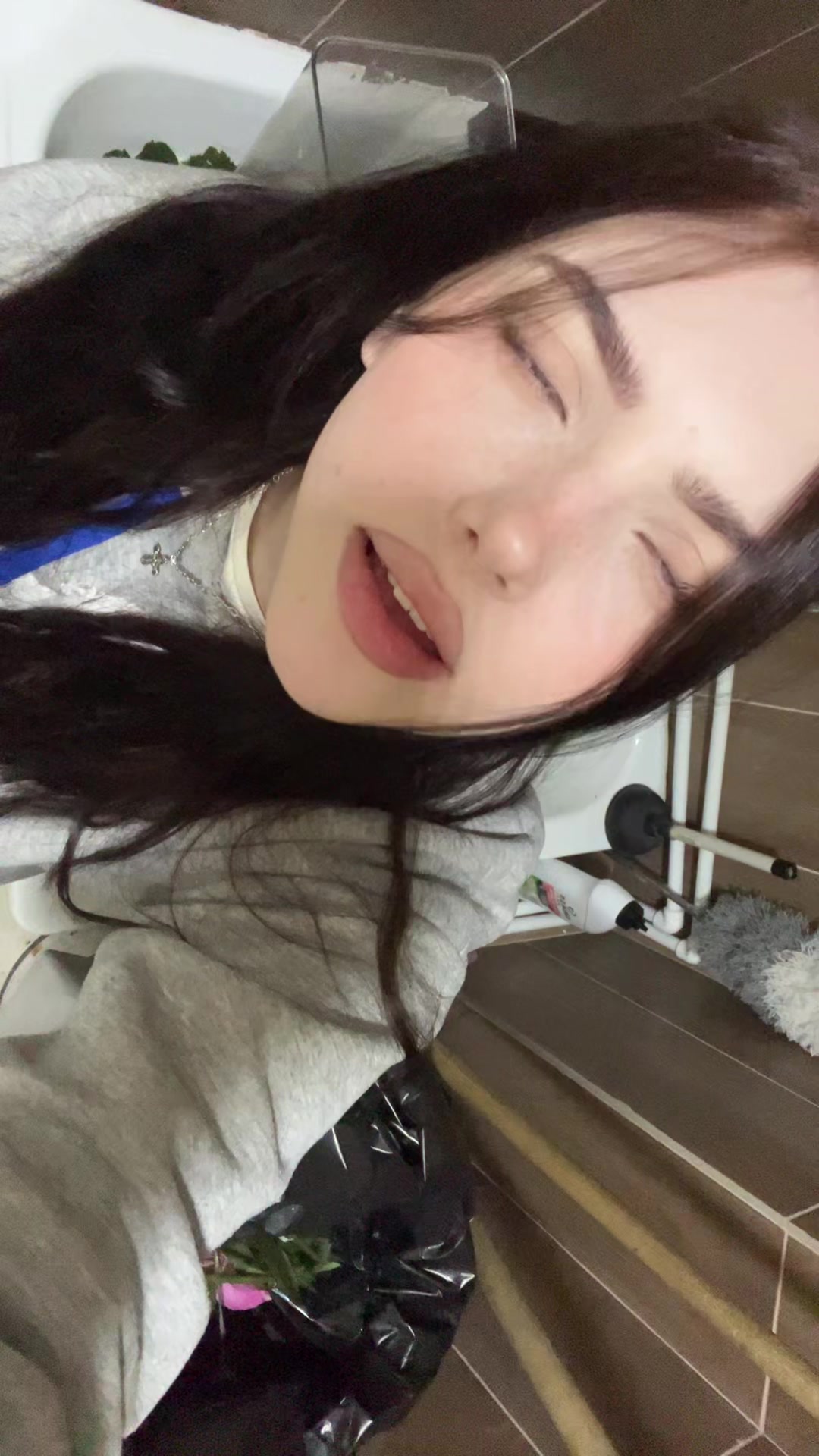 @𝒗𝒆𝒓𝒂
