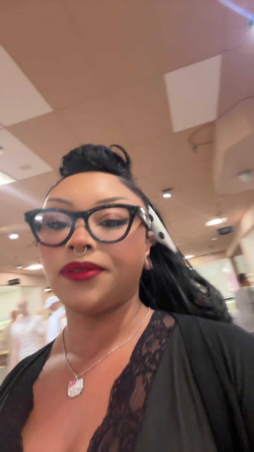 @SPOOKYBADDIE