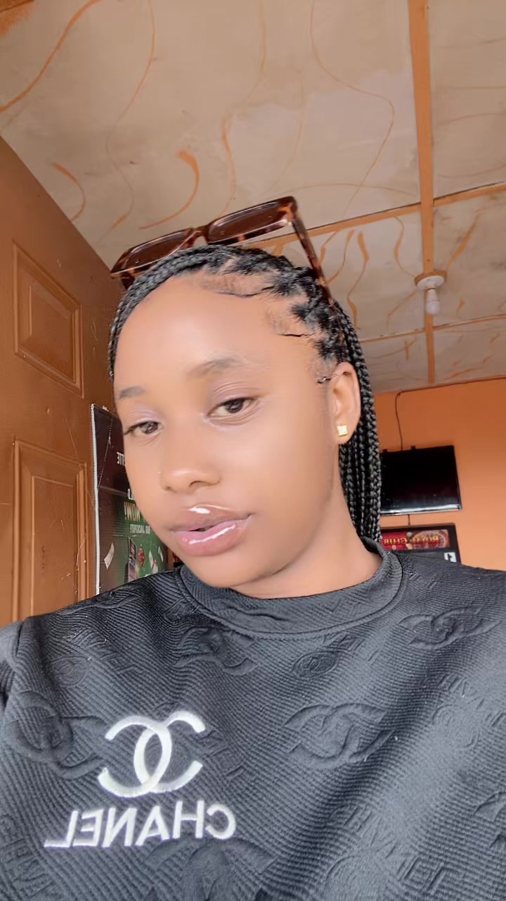 @Pretty face sham🥰💞