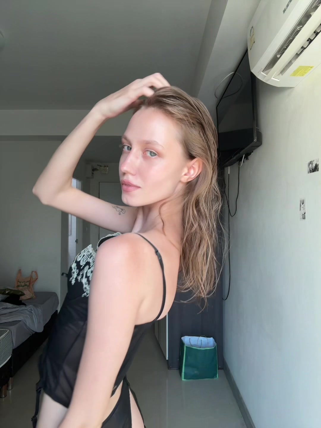 @Anilopla