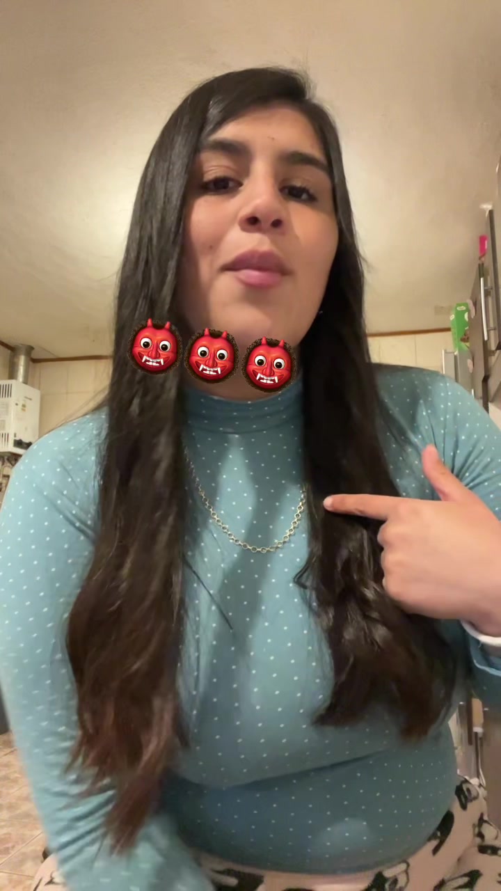 @renata_caceres_17