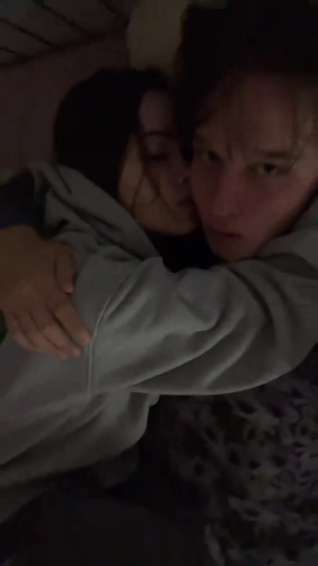 @Couple cute moment