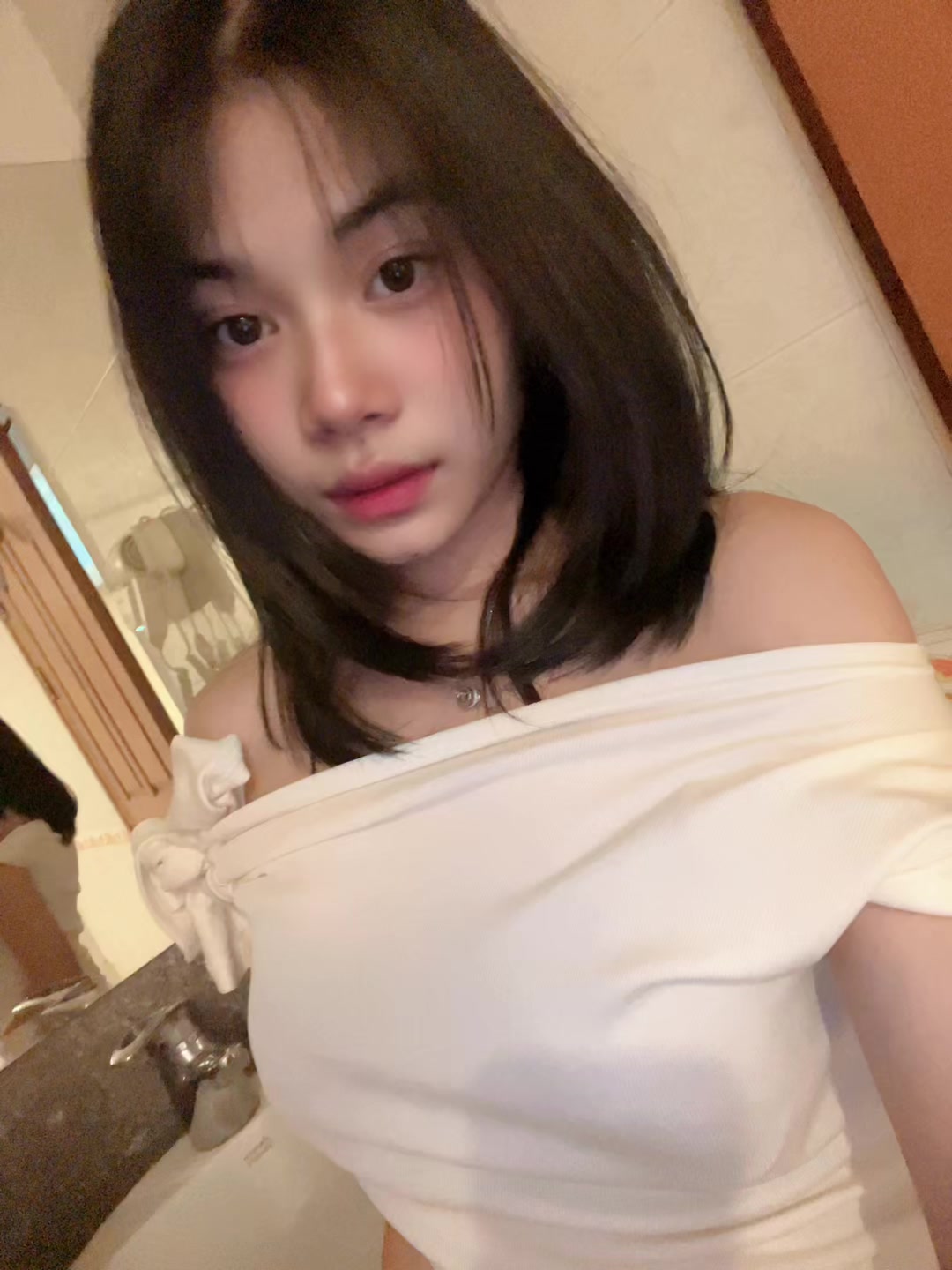 @🦢