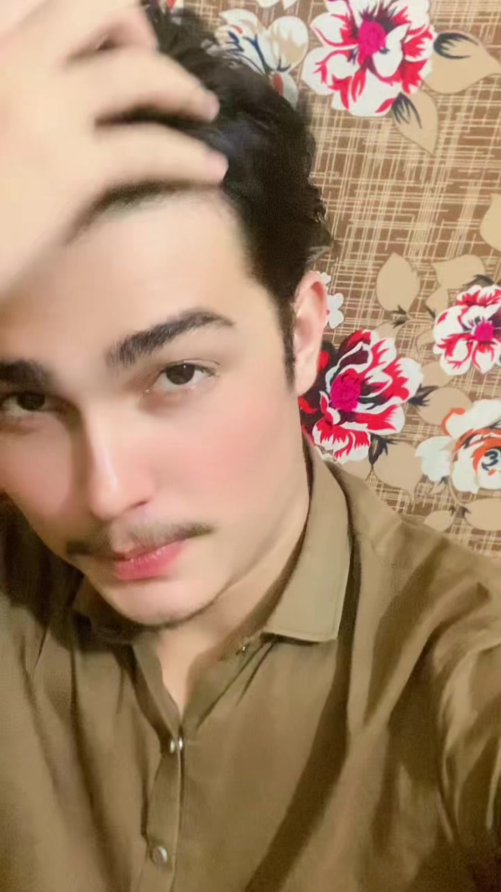 @♥ 𝚈ӨŲꮪ𝐀Ḟℤai 🫵