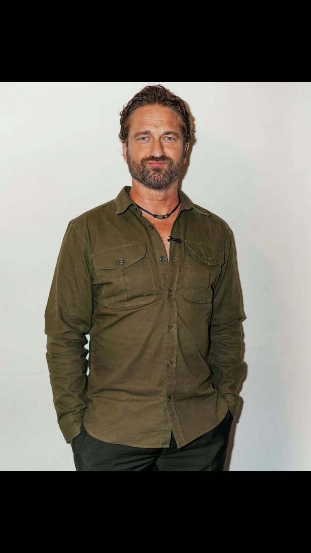 @Gerard Butler for real