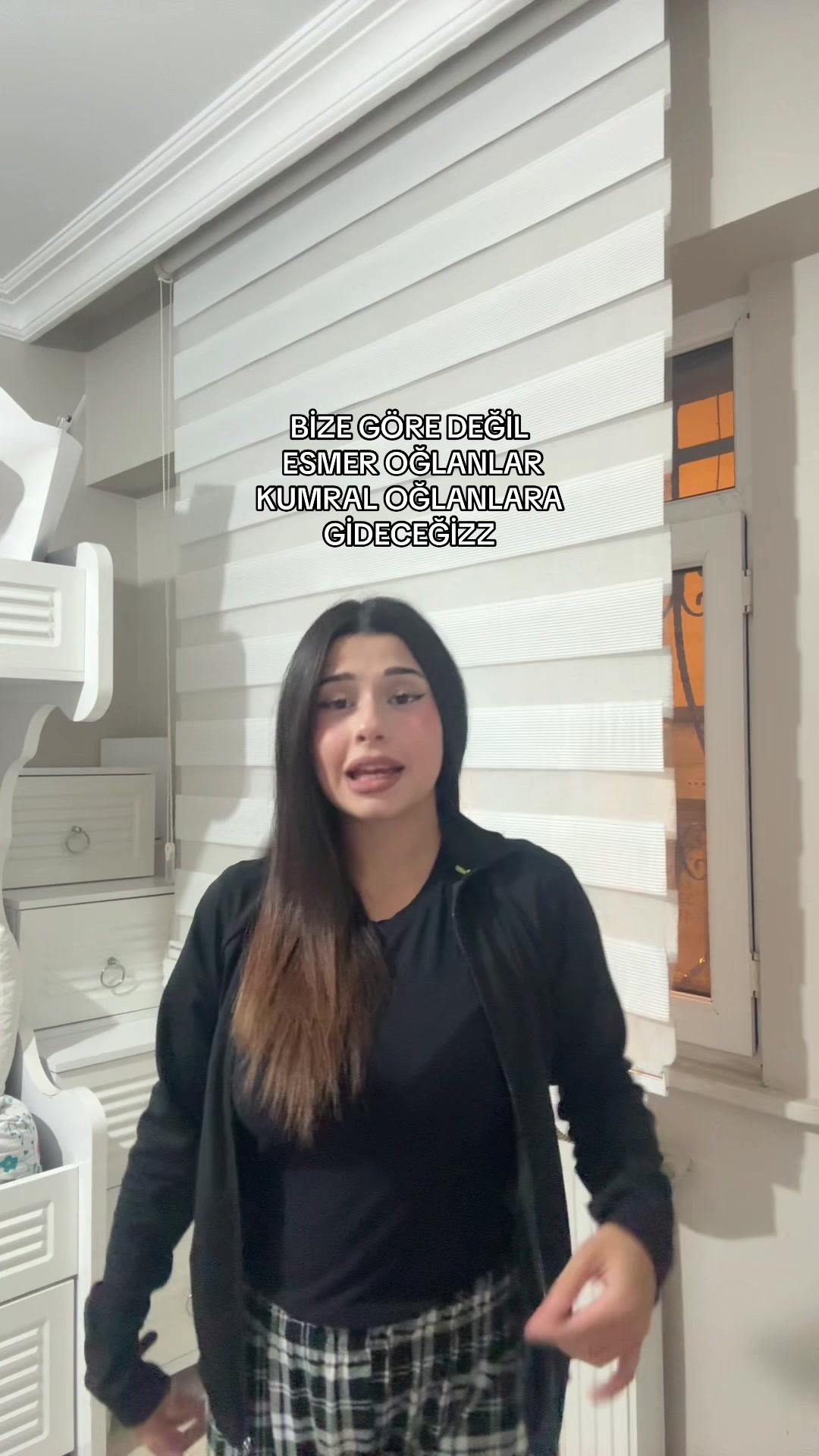 @Zehra katar