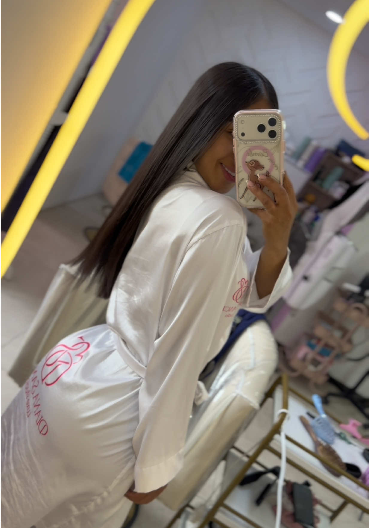 @Isabela Bolaños