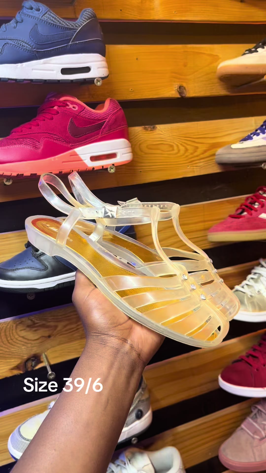 @Turner _Footware
