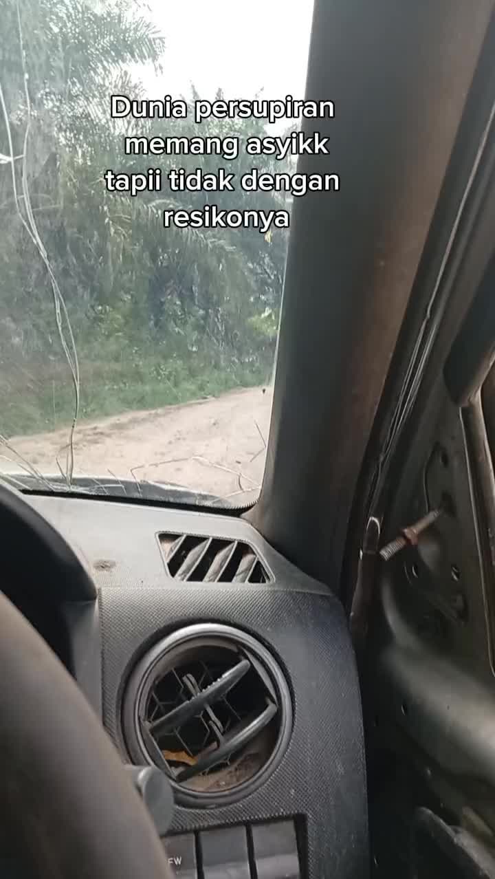 @RandomStory.05