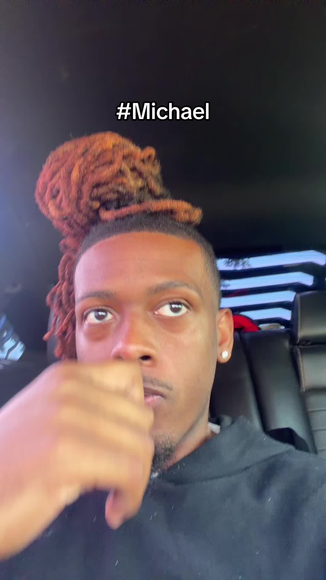 @notmvkecurry