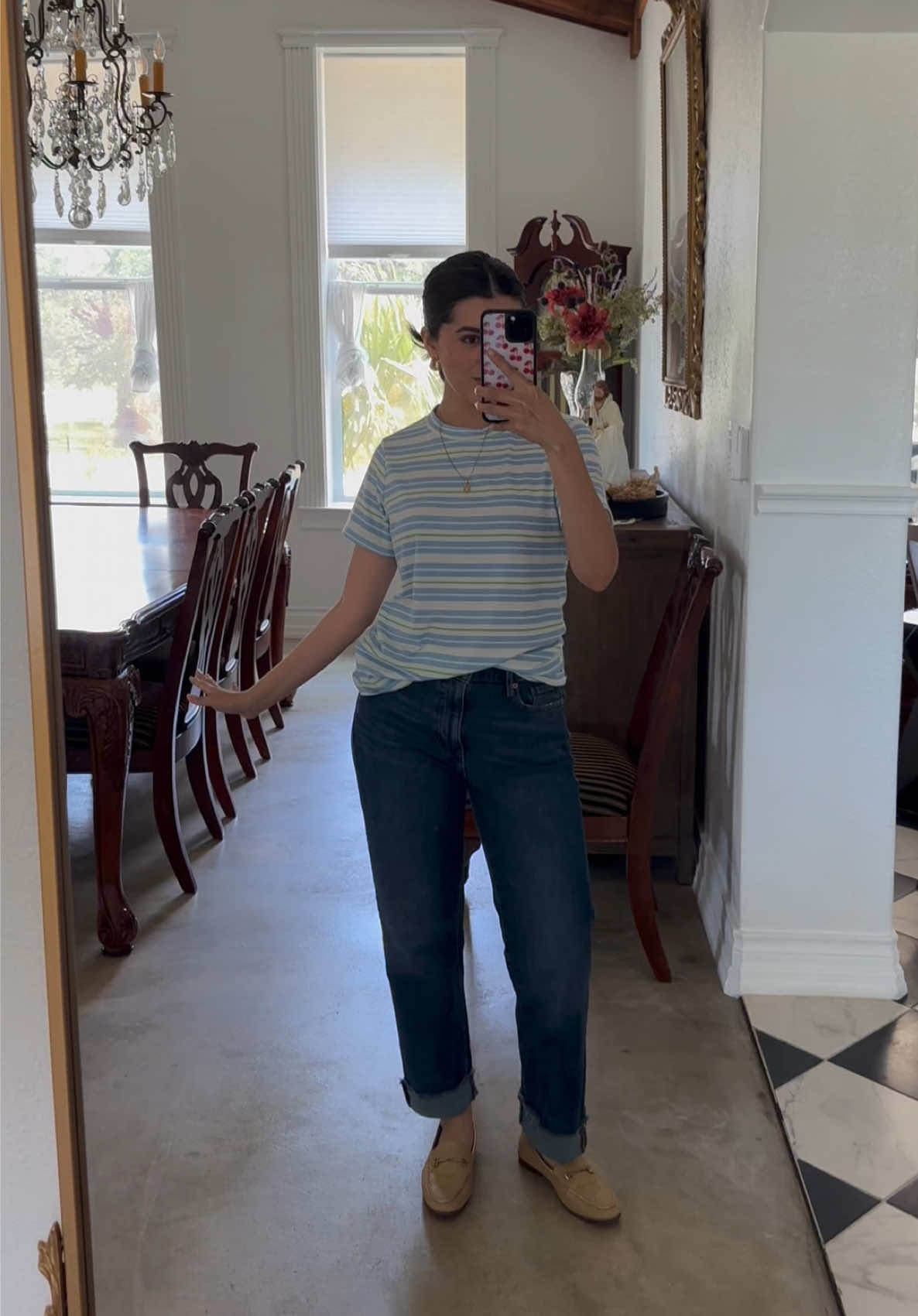 @juliezeneth