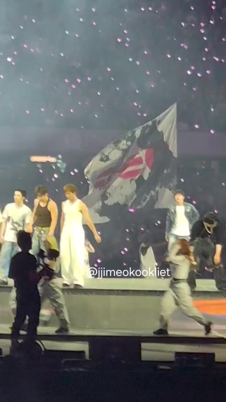 @JKโกJM