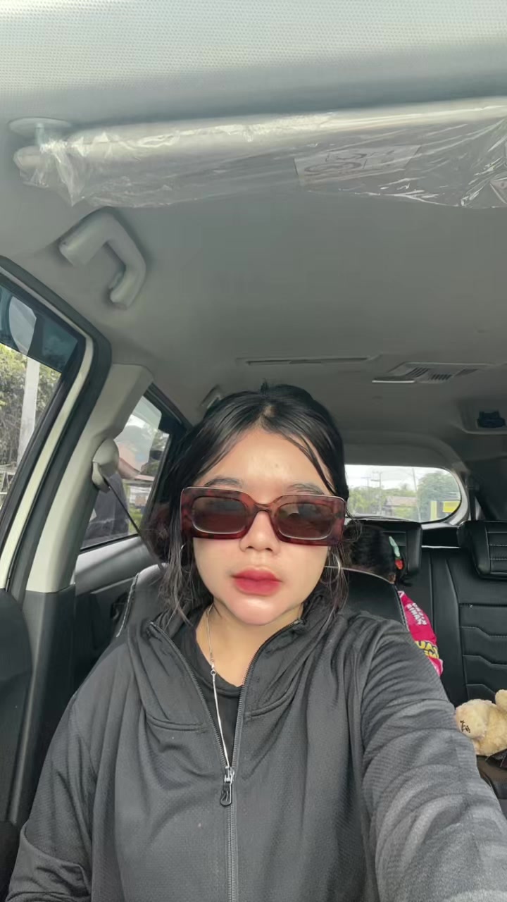 @adindanizza_