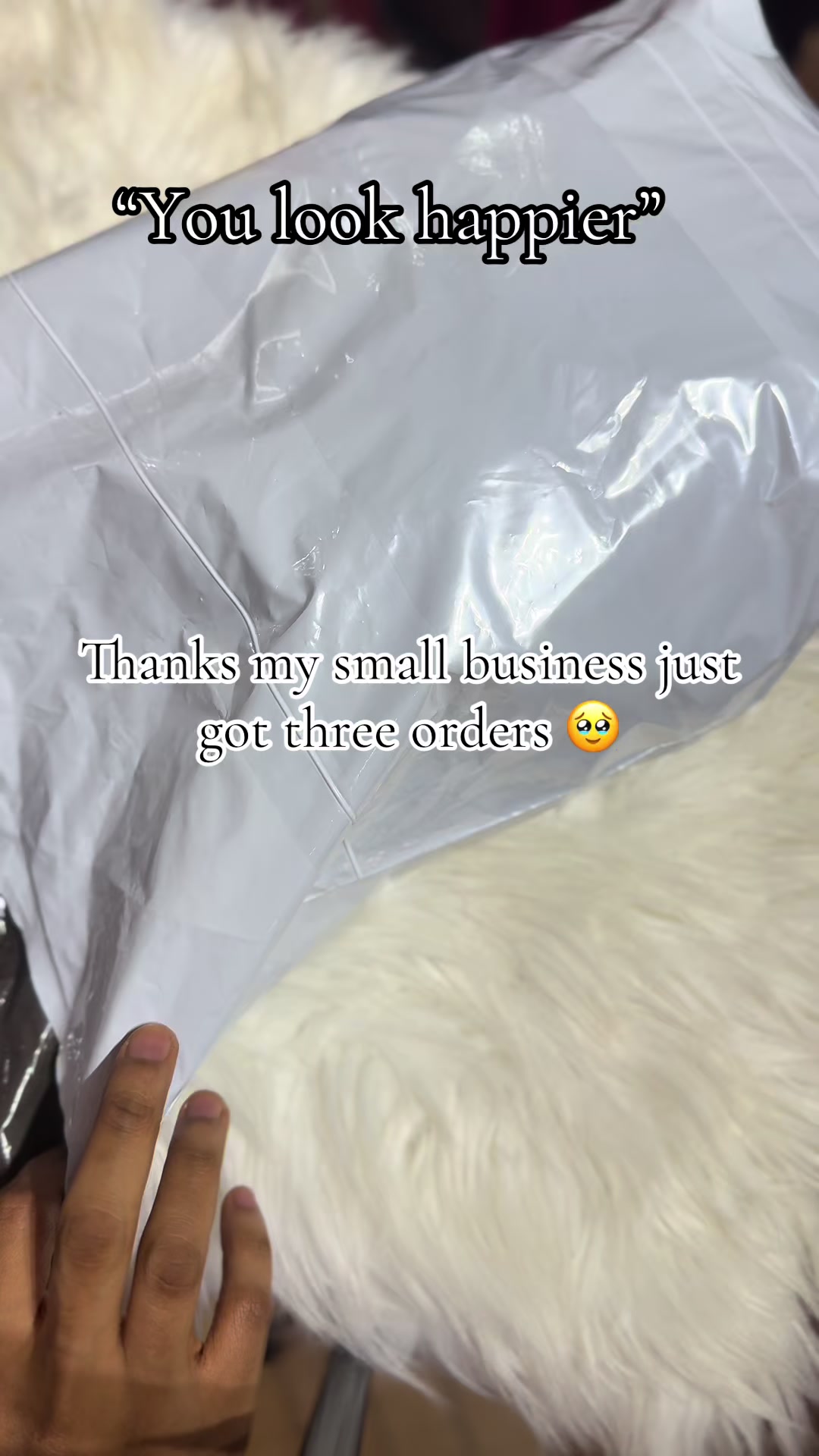 @Ariks trends 🛍️👗