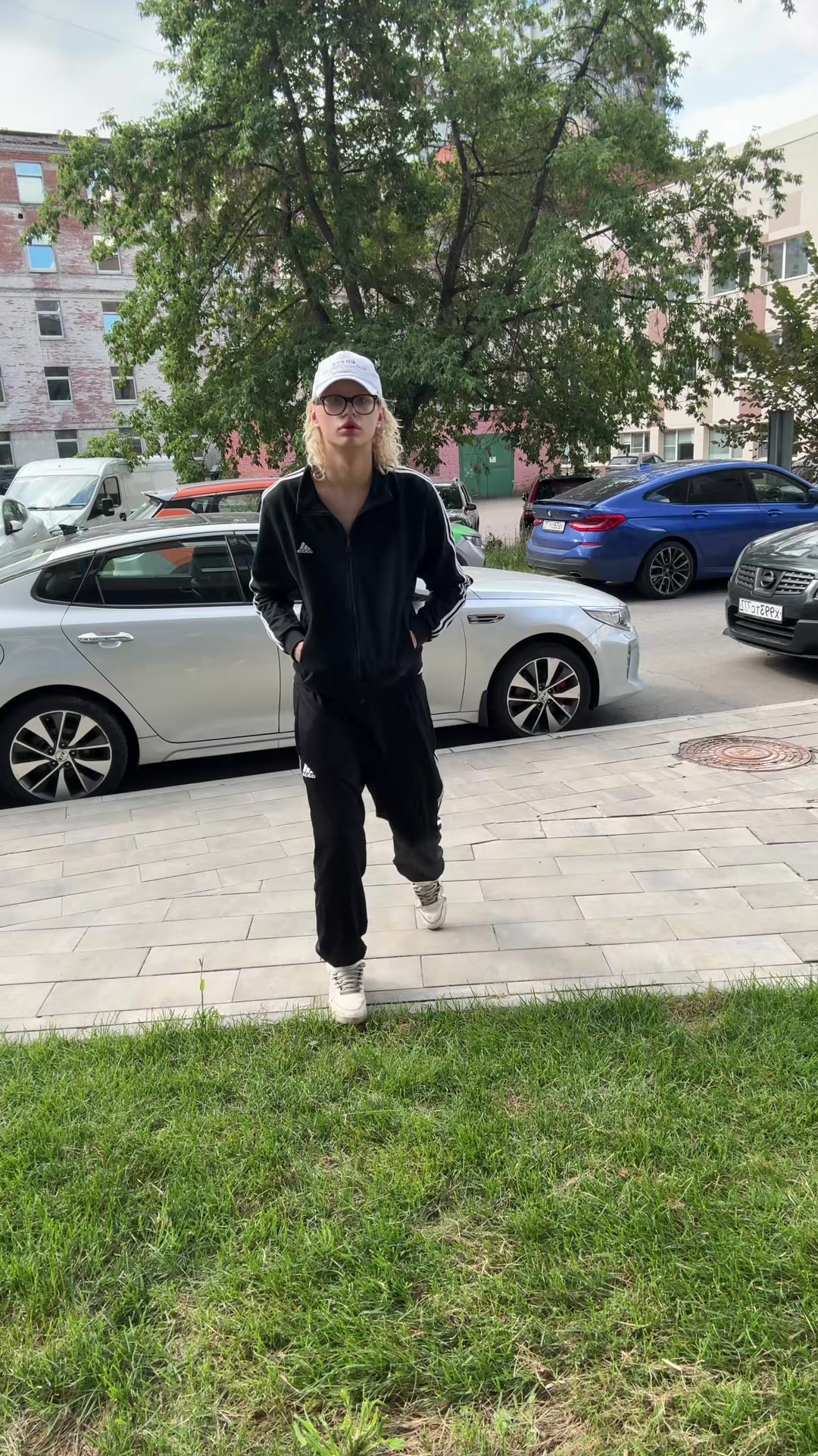@Саша хыс