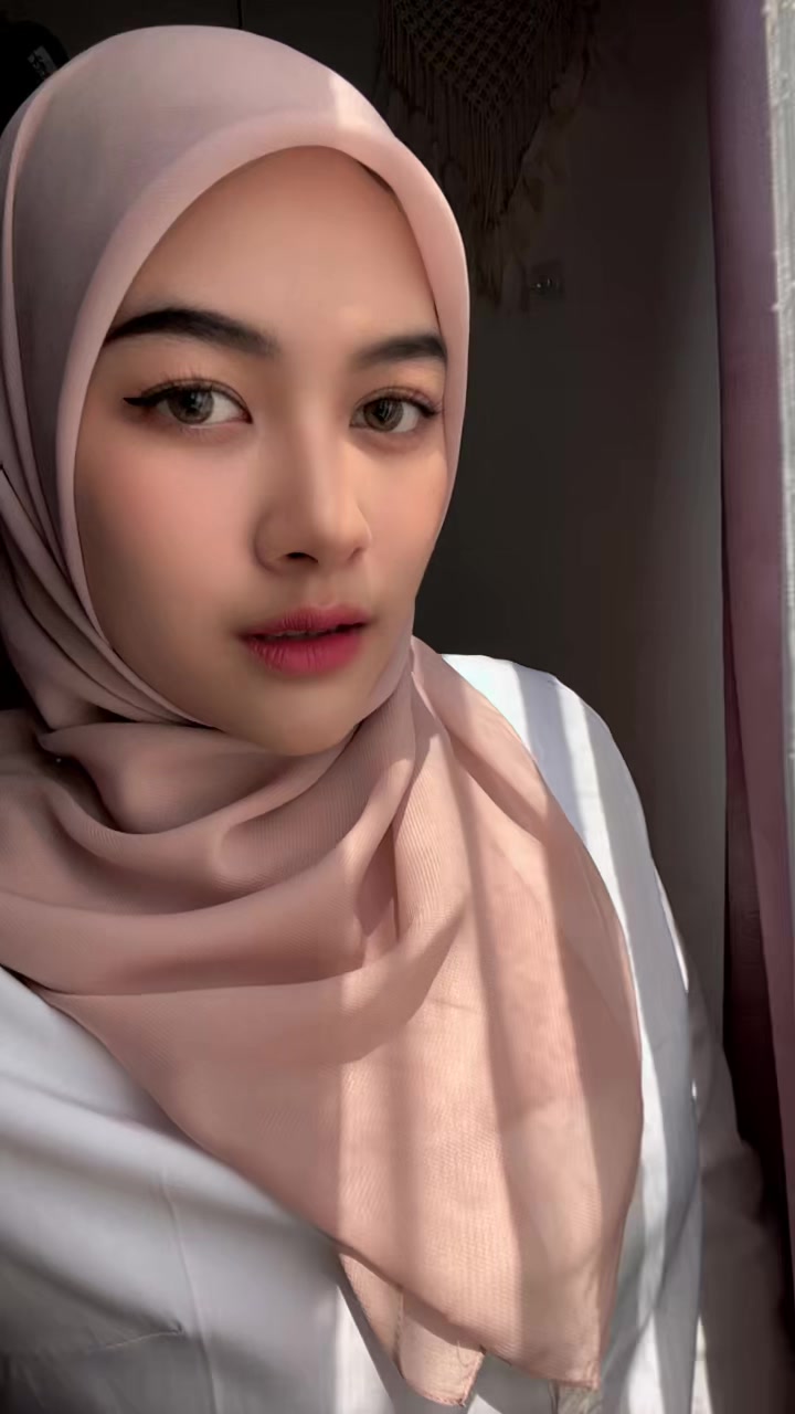 @nisyaahr