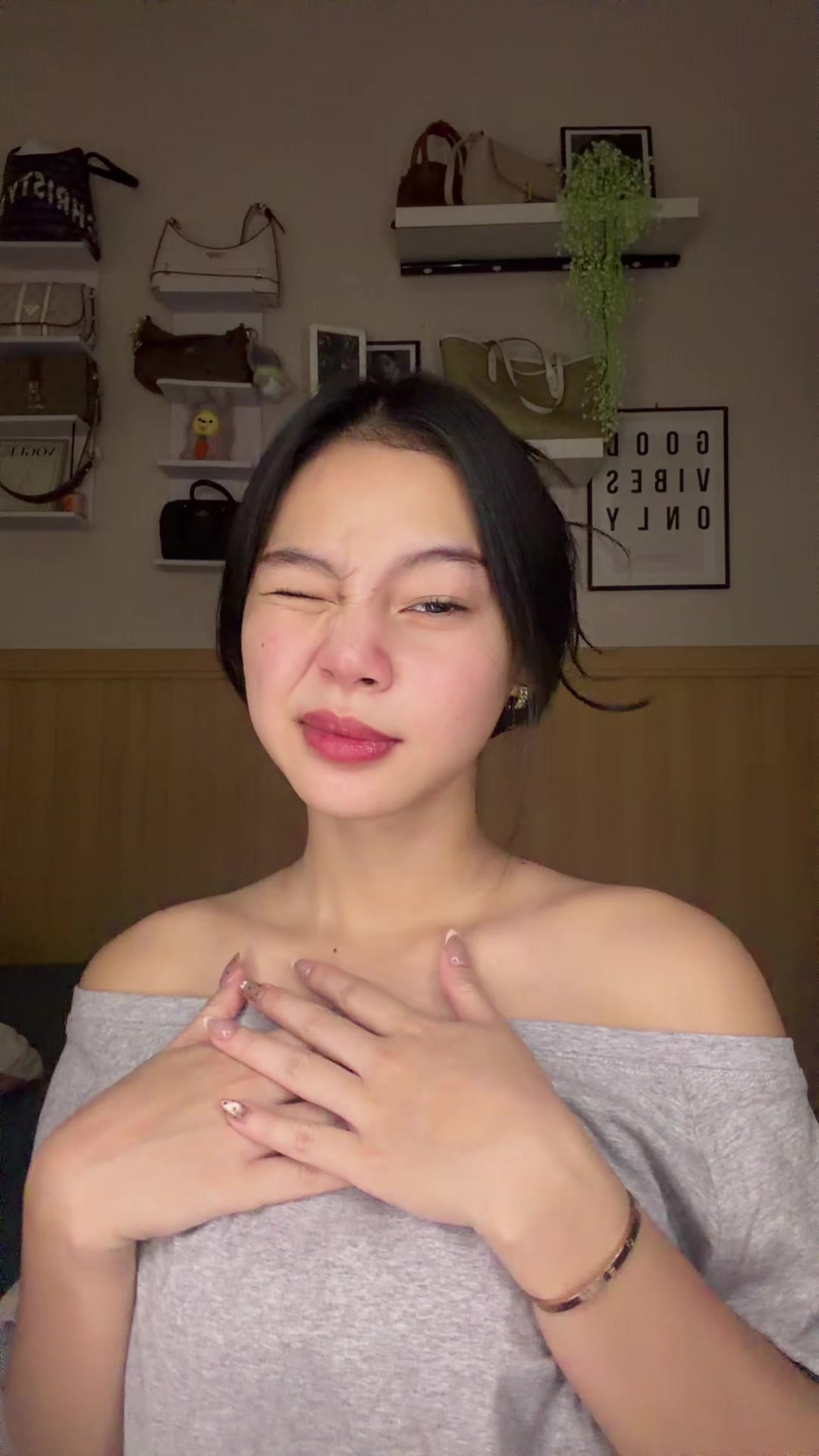 @queena_gadis