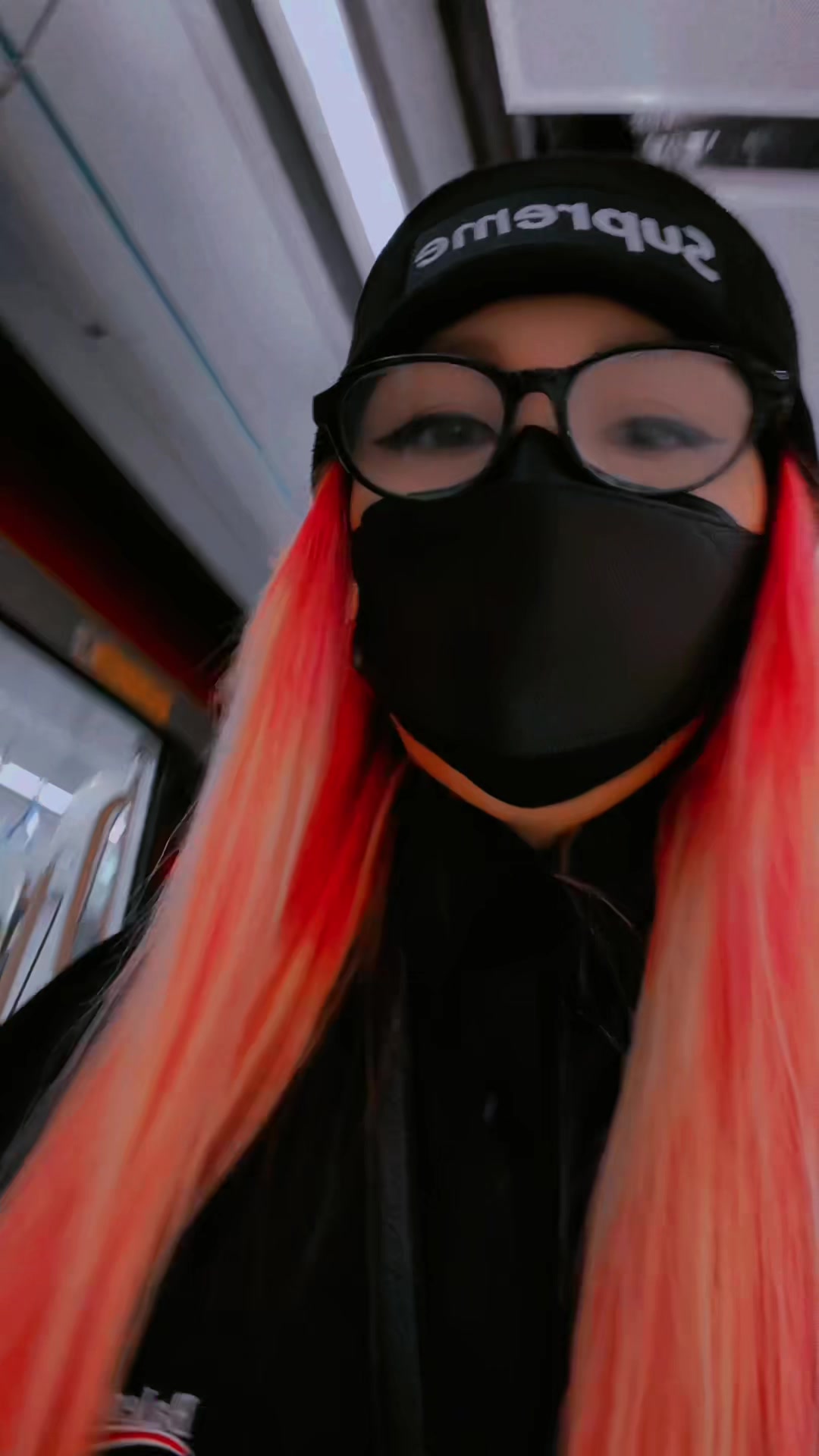@XhieMaoMao