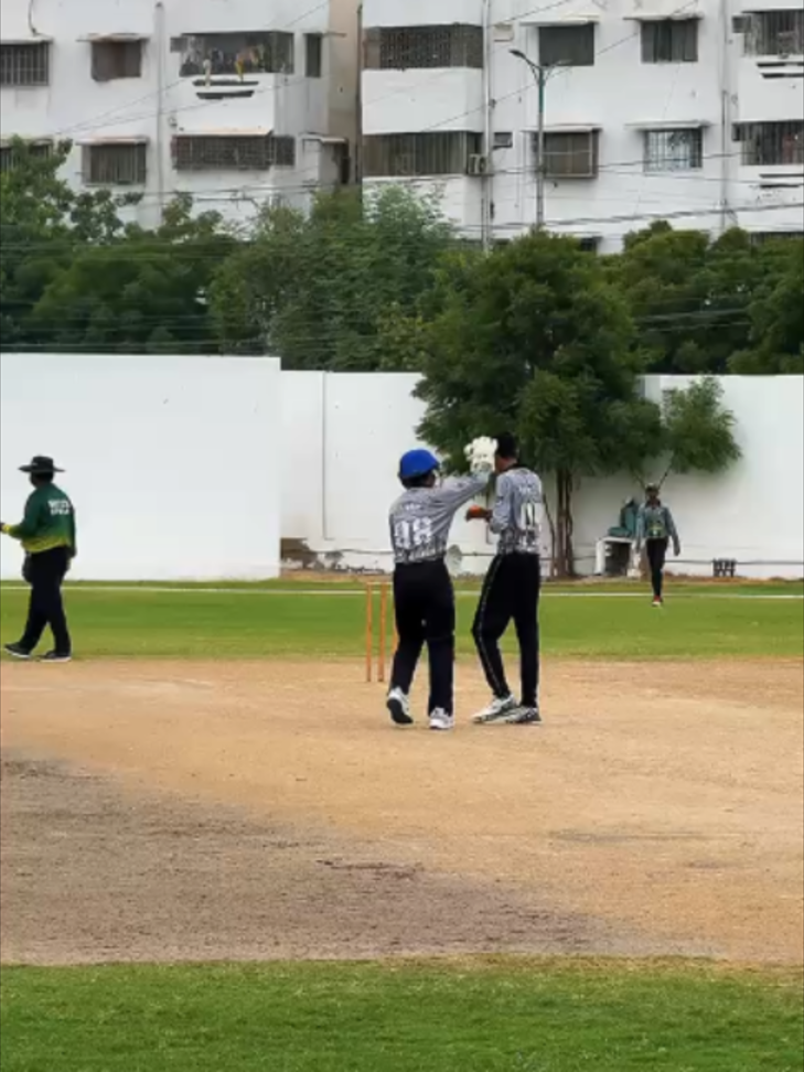 @Escribir Cricket Club