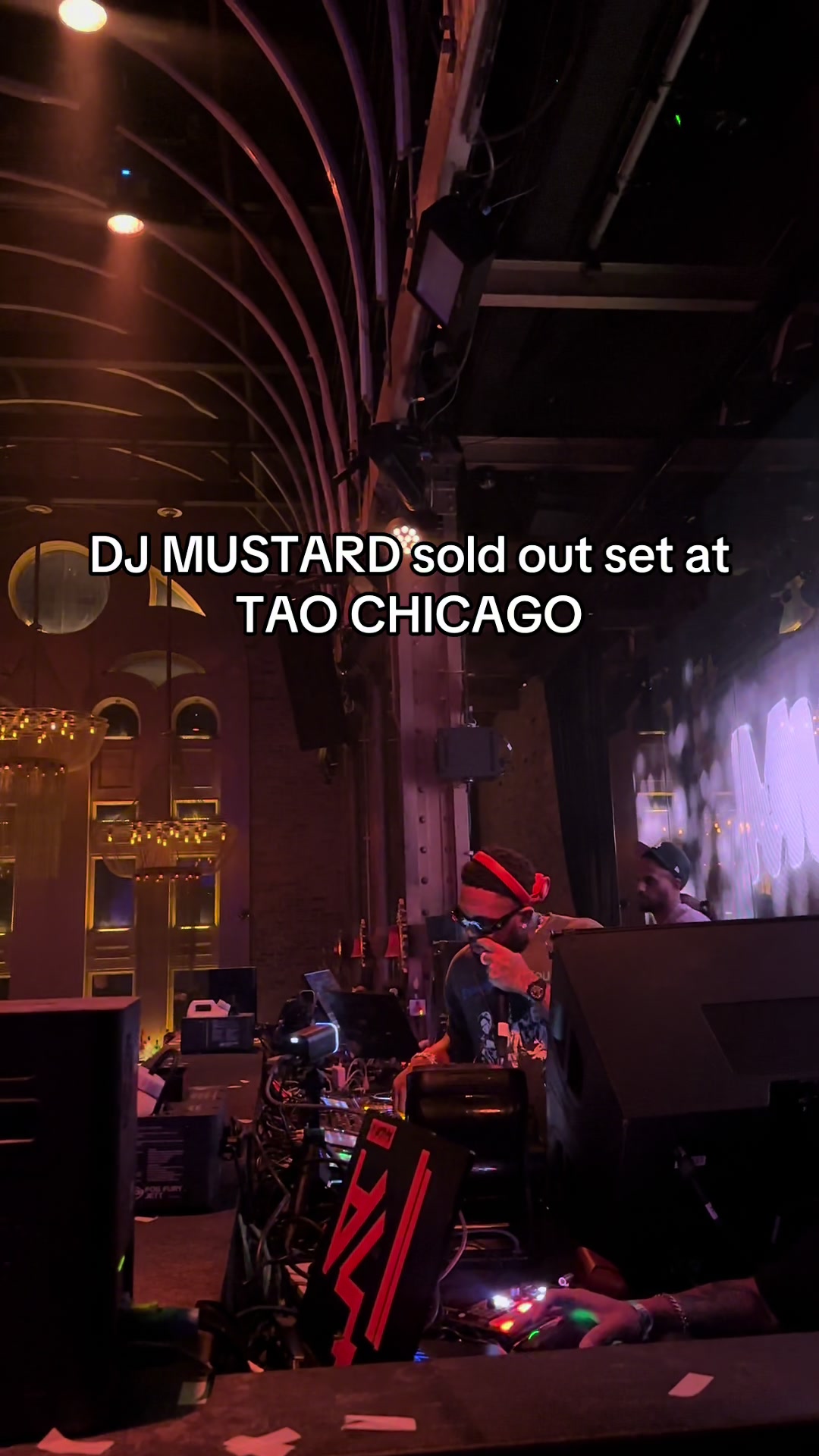 @Zoe Chicago