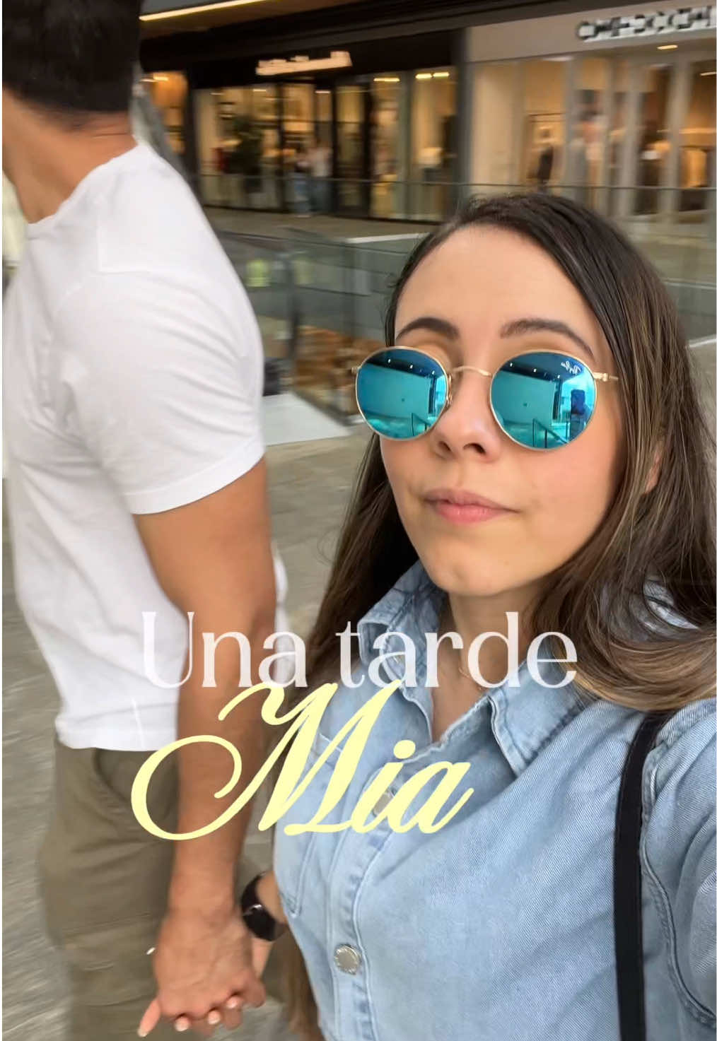 @Gabriela Tovar