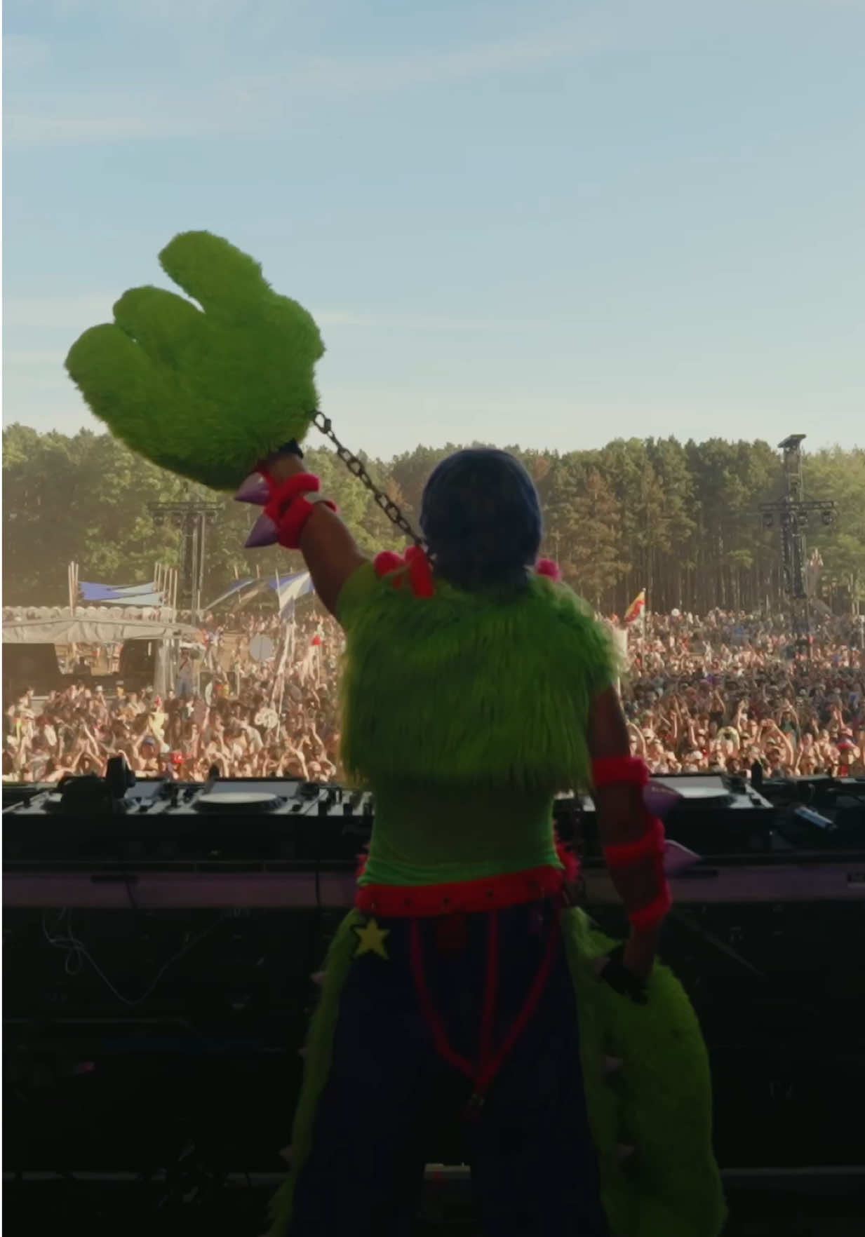@Electric Forest