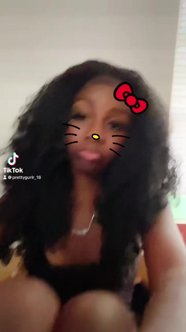 @Prettygurlr_rose