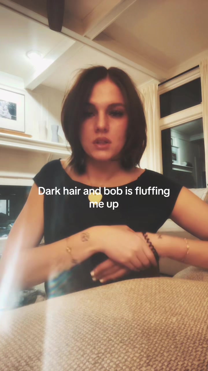 @😳