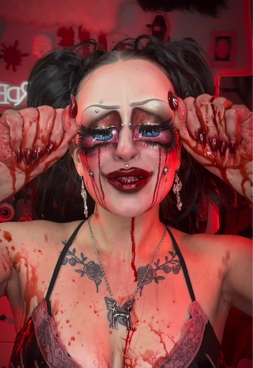 @Theresa ☠️💋🔪