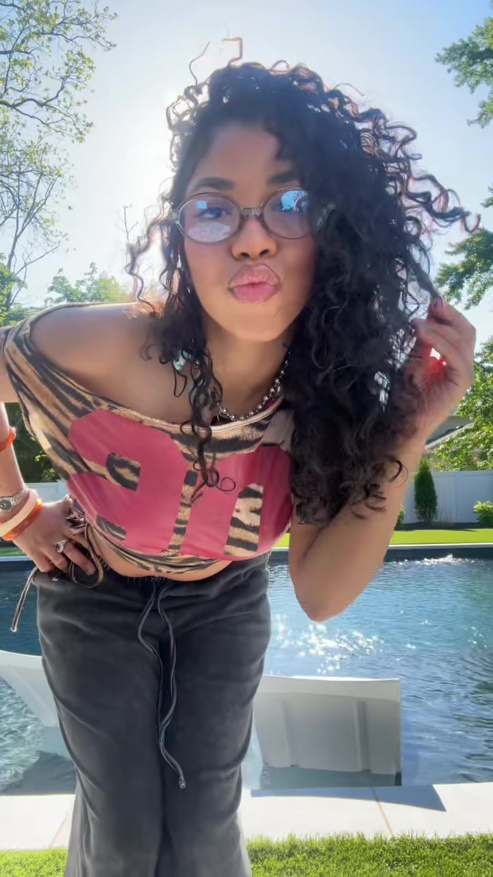 @Aaliyah
