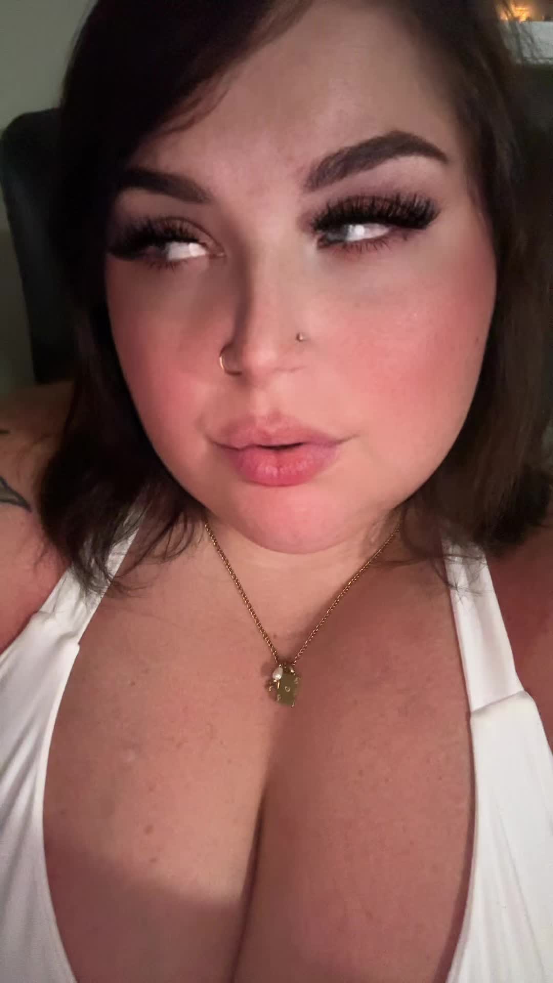 @Linley Alexandra