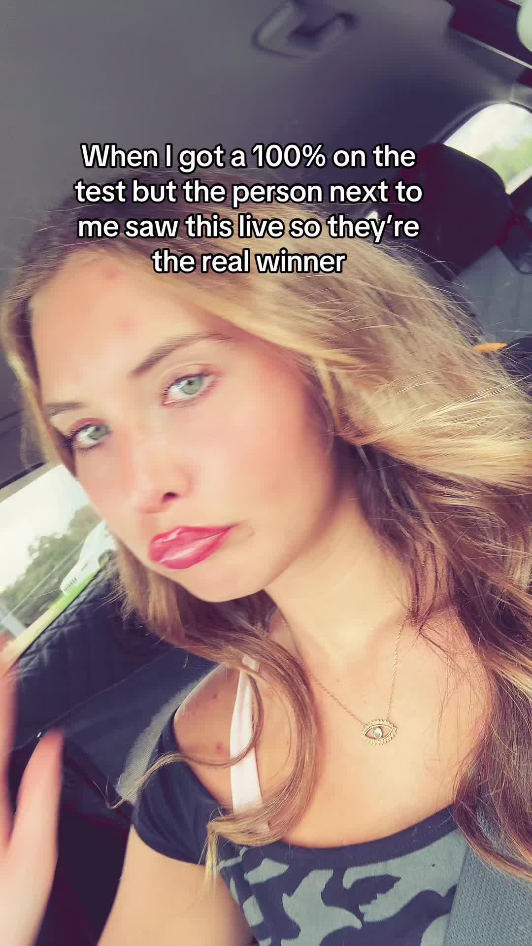 @Kit 🌹🕯️