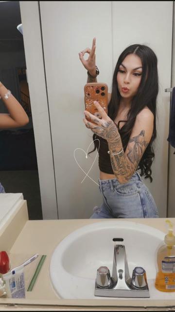 @sassylicious_💋