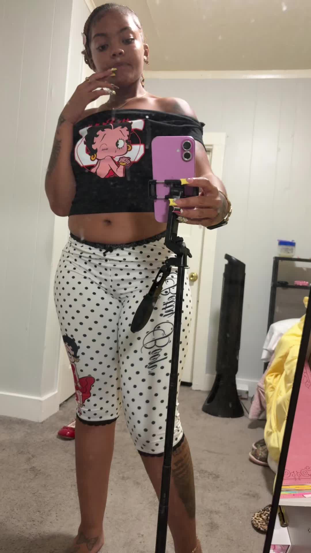 @Tiarraaas