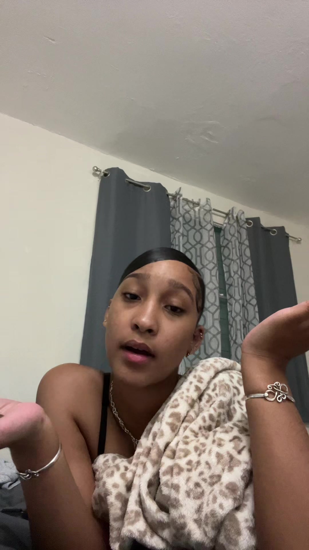@udontknomeshhᜊ