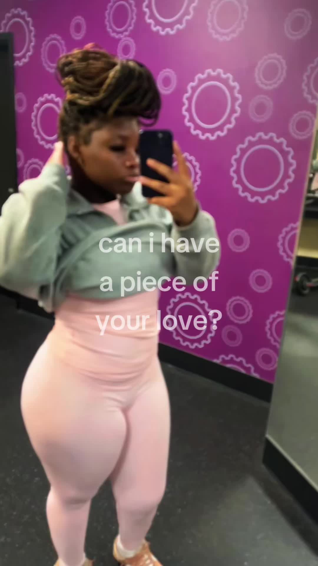 @katiana_048