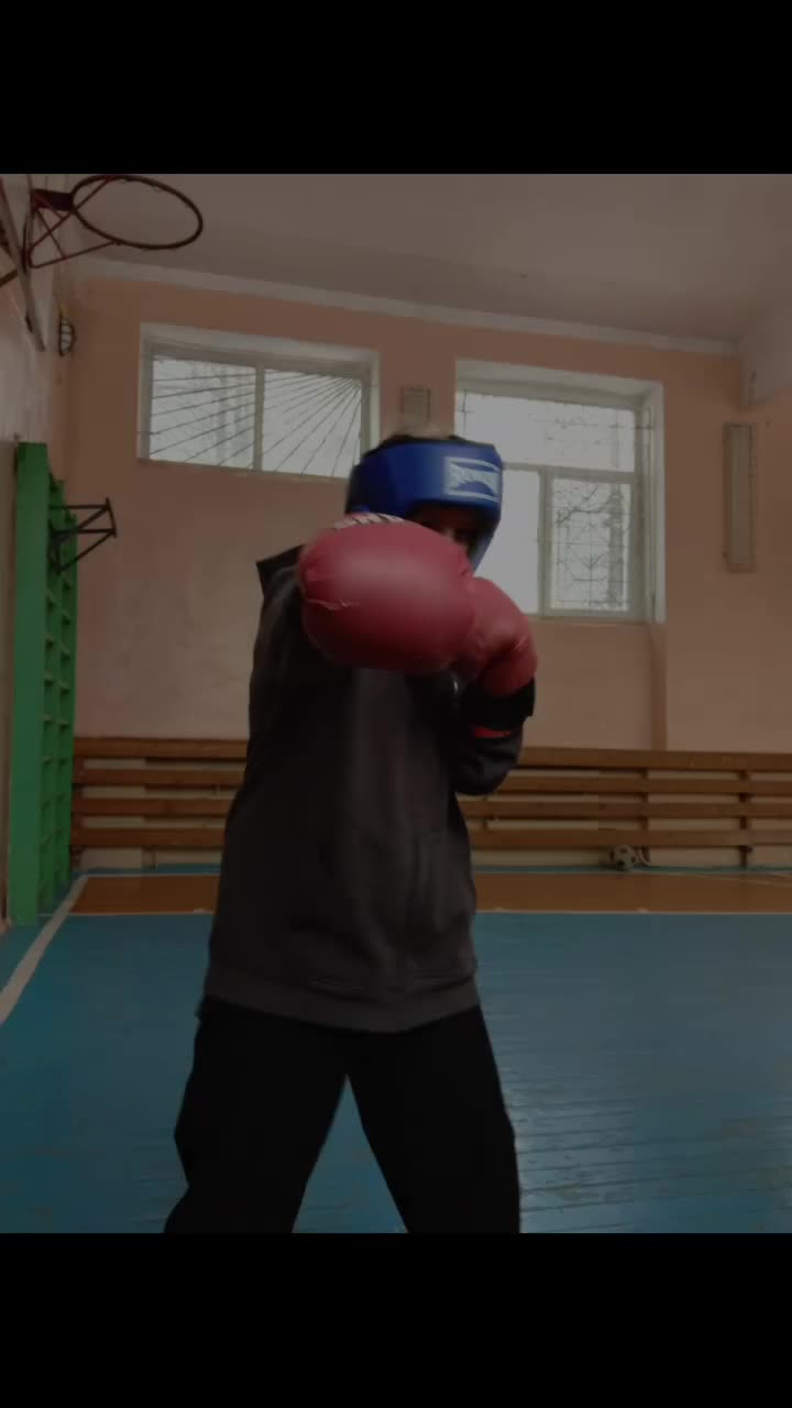 @Алинка😅❤