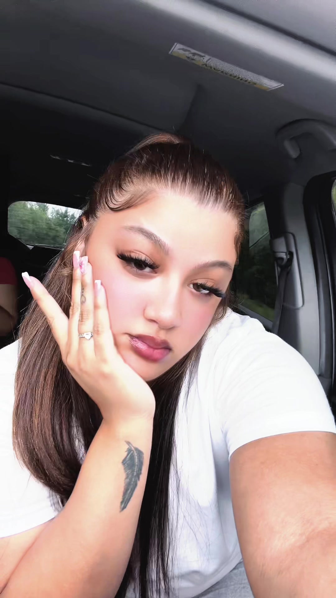 @Dessbabiee