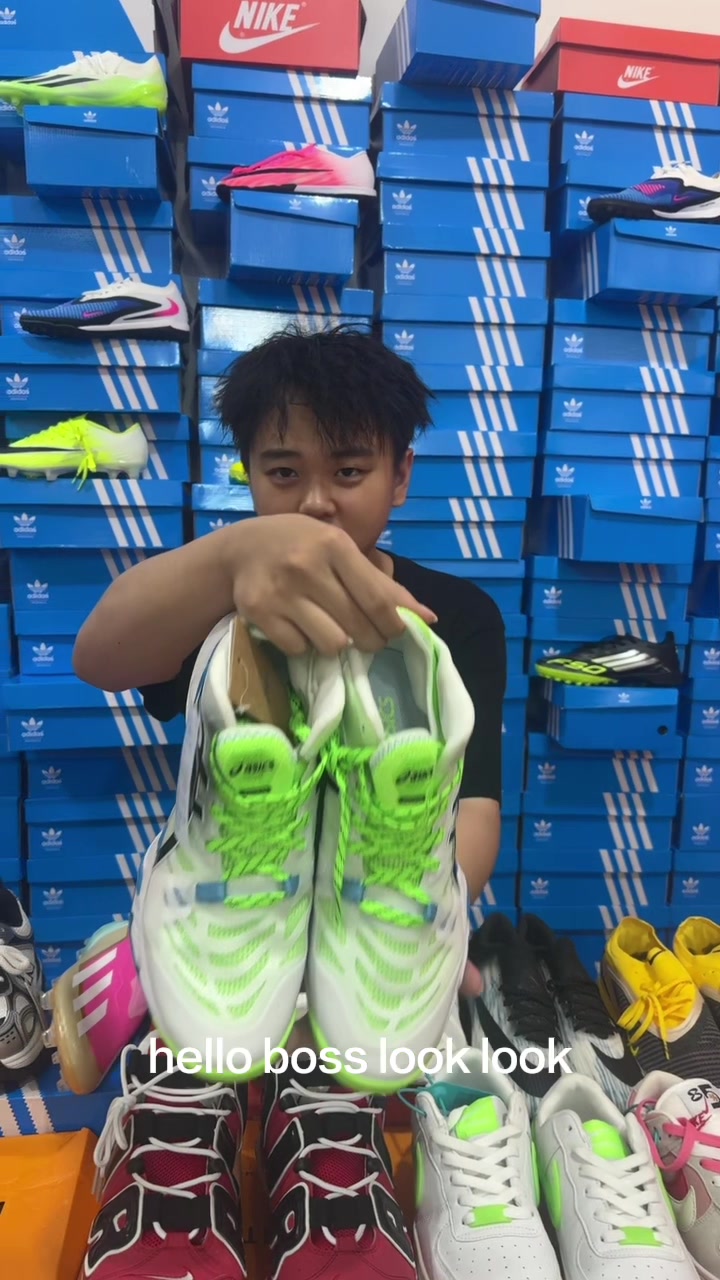 @Shoe wholesale