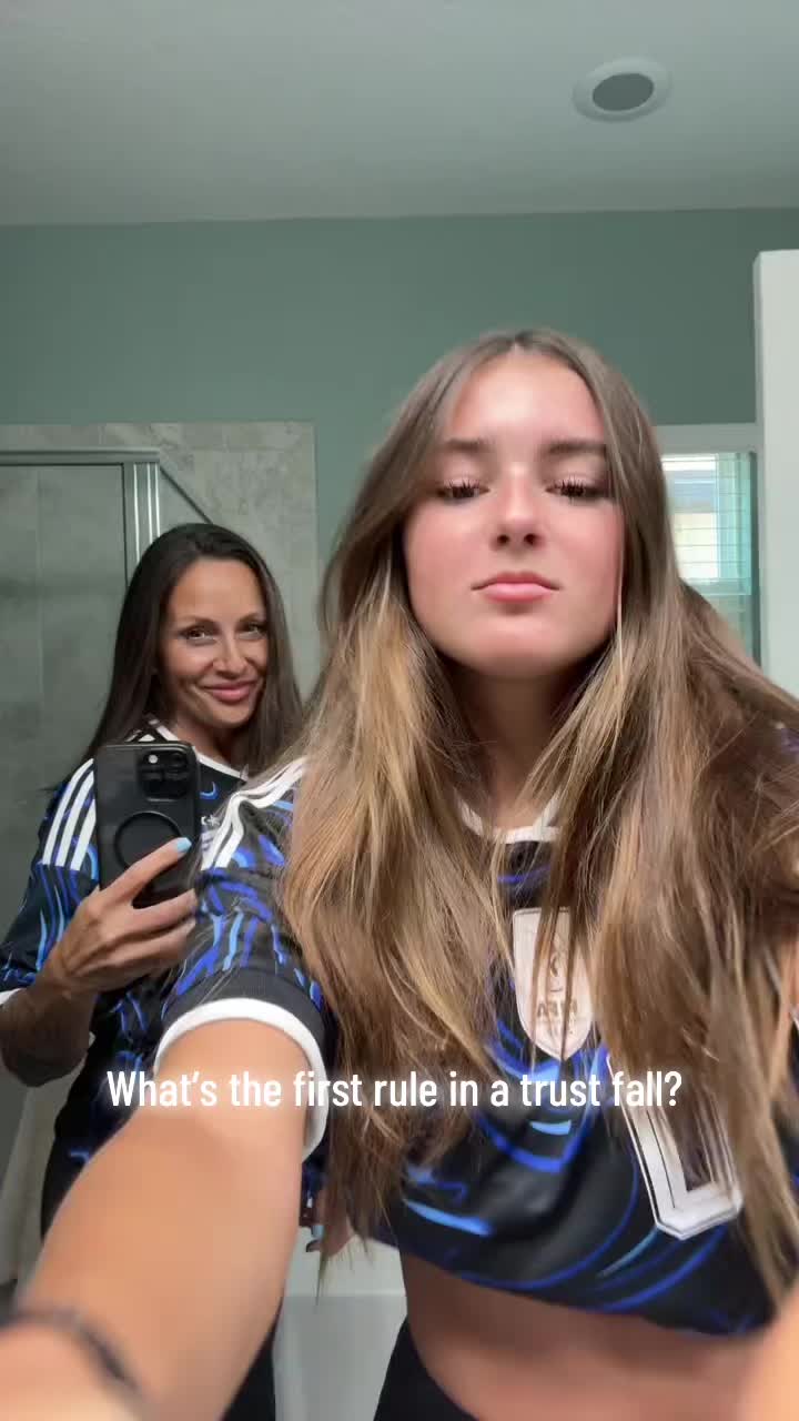 @Diana🦋