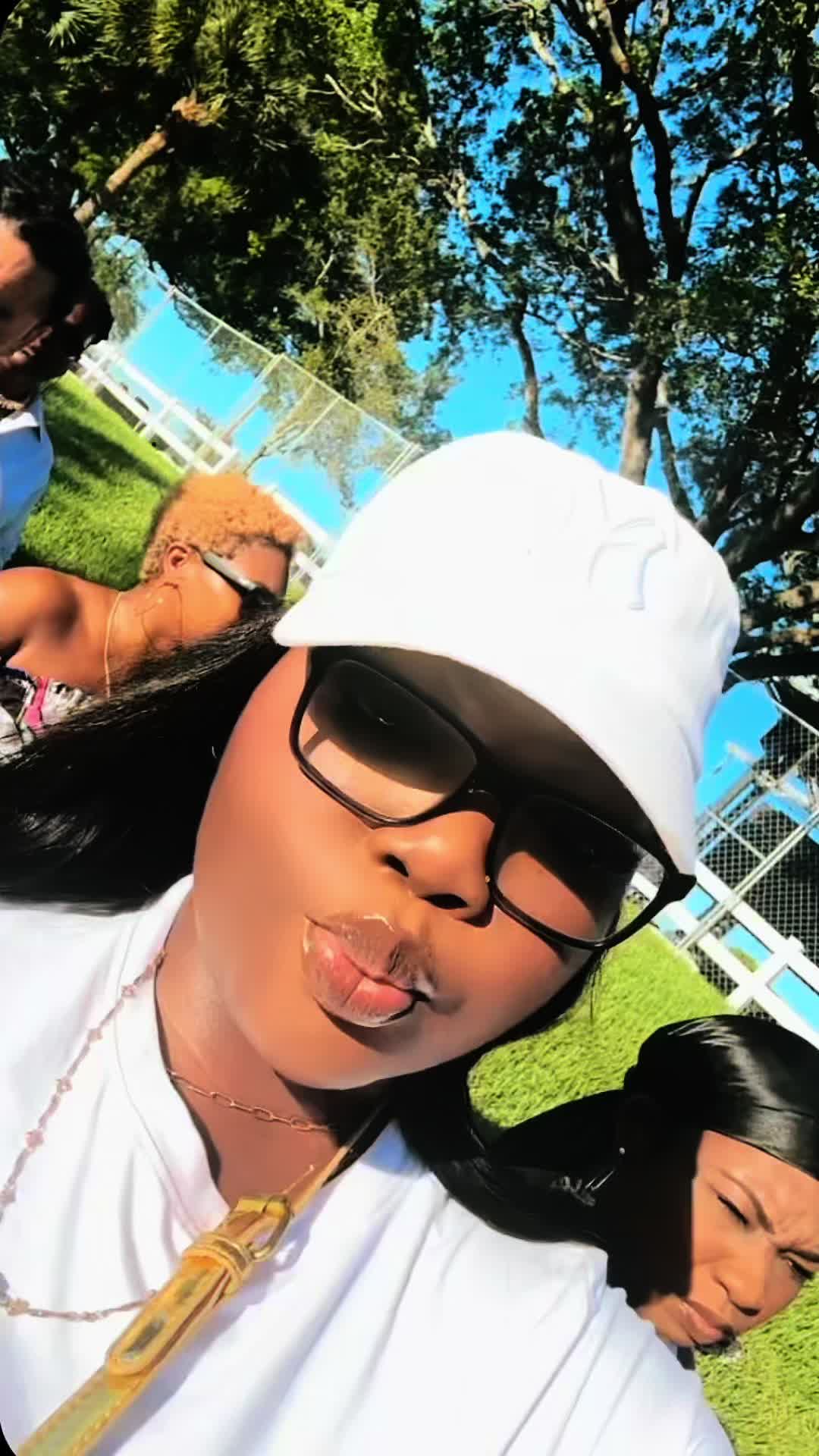 @-