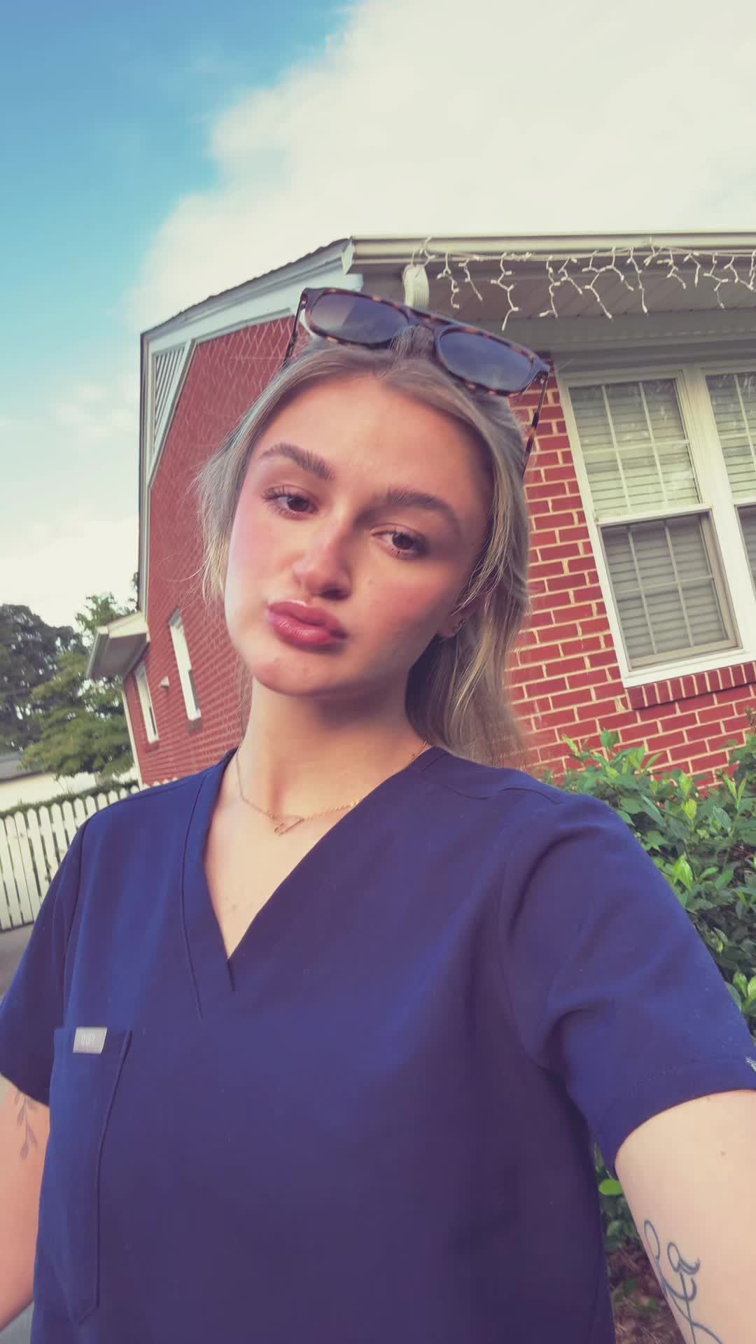 @zokittyqueenprincess