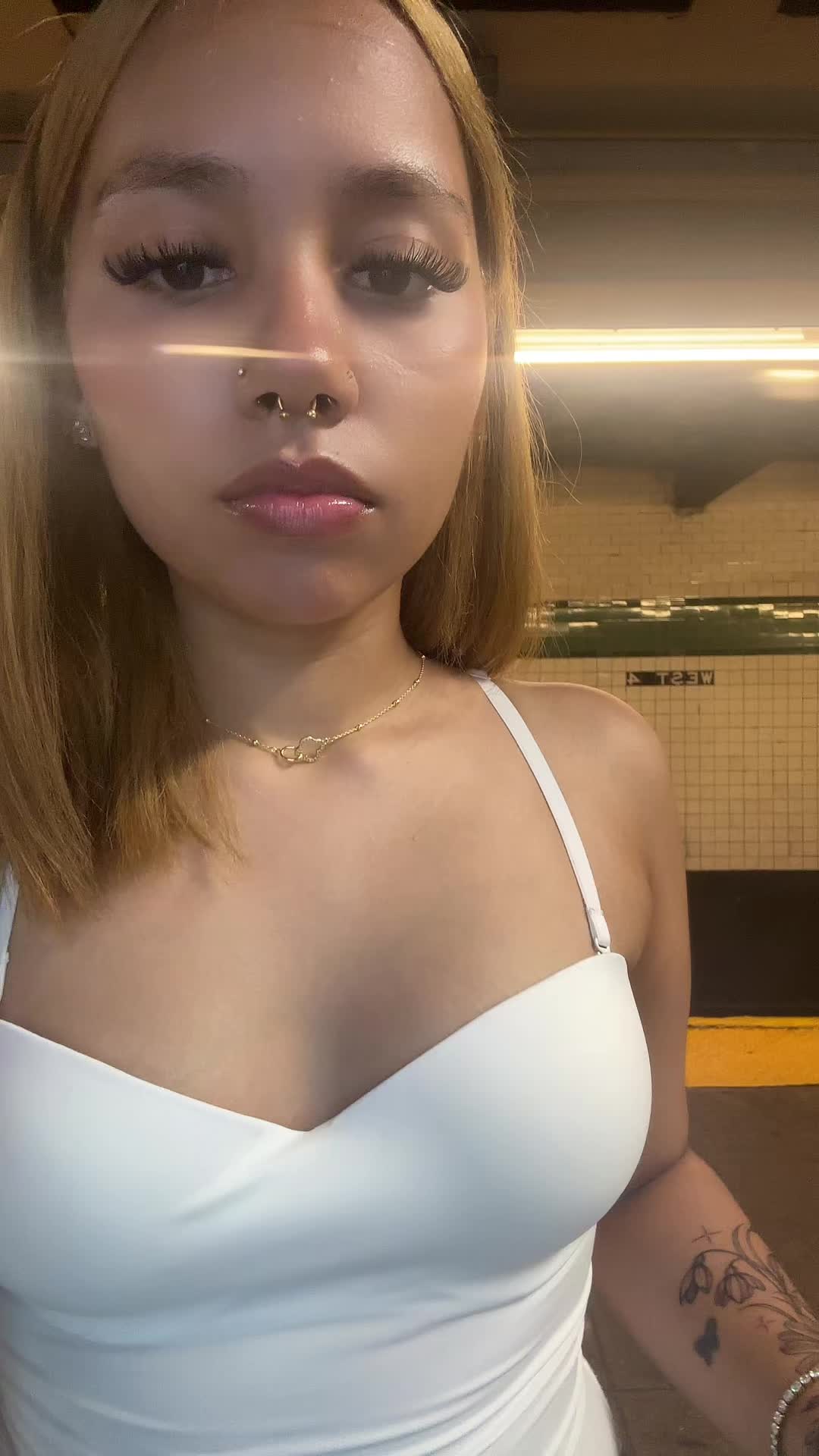 @MDOLLAZ$