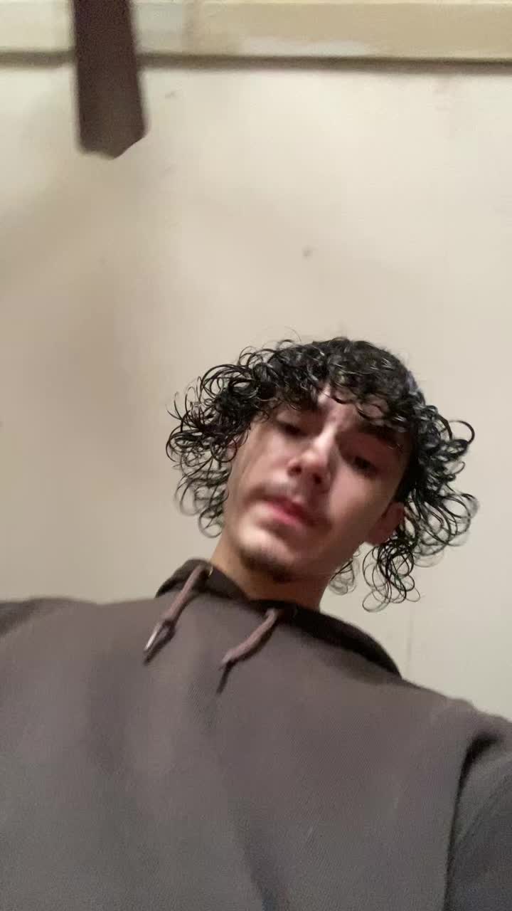 @akaa_sixteen