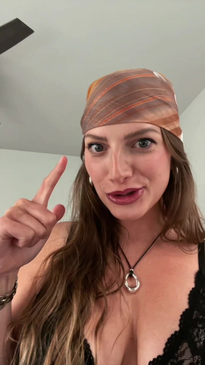 @mustachefanaccount